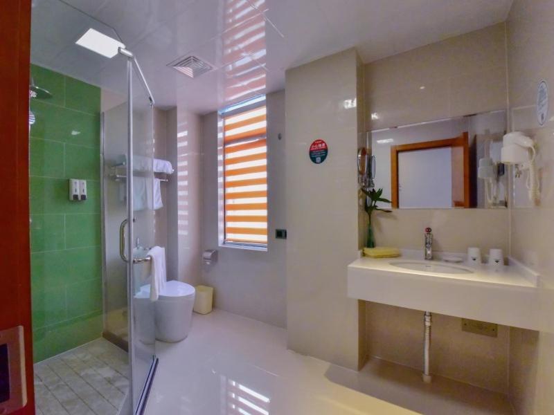 Greentree Inn Huanggang Qichun County Ouyada Square Express Hotel מראה חיצוני תמונה