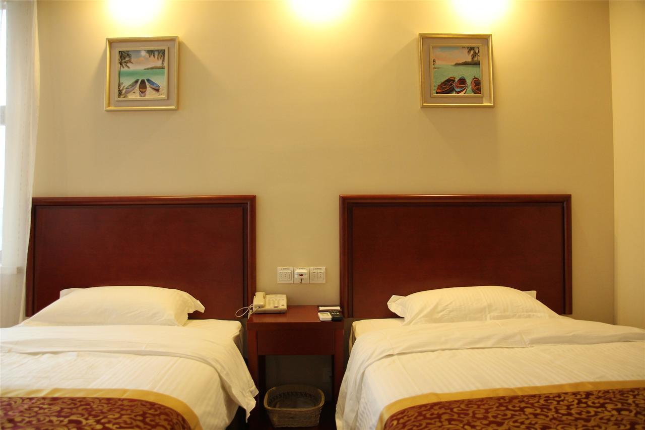 Greentree Inn Huanggang Qichun County Ouyada Square Express Hotel מראה חיצוני תמונה