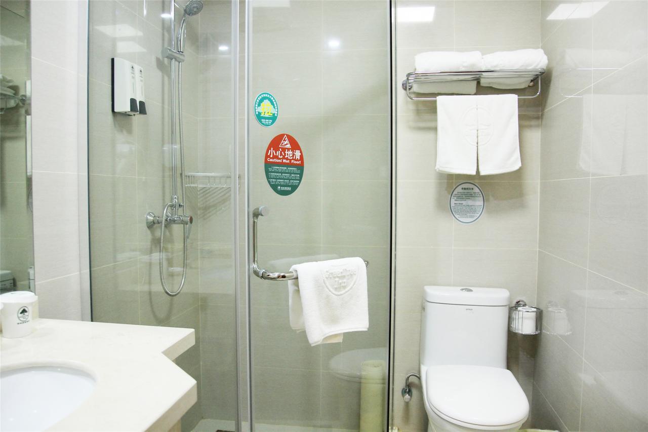 Greentree Inn Huanggang Qichun County Ouyada Square Express Hotel מראה חיצוני תמונה